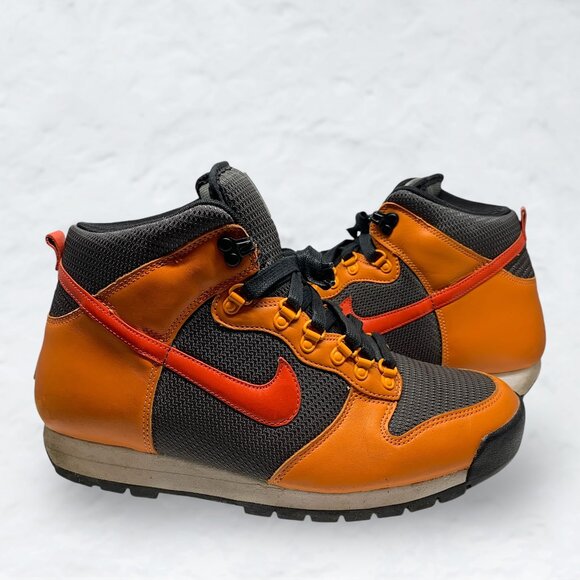 Nike ACG Lava Dunk High Max Orange Trail Hiking 2011 Shoes Boots - Picture 1 of 7
